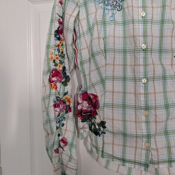 J3 Workshop Johnny Was Fairy Tails Shirt Womens Size Medium Green Plaid Floral - Picture 3 of 15